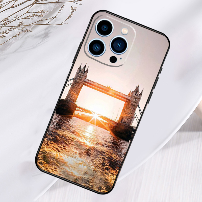 Чехол для iPhone с изображение – обзор и цена Phone Cases London